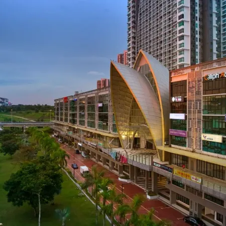 Comfy 2Br@Conezion/IOICityMall/UnitenUPM/KLIA/PICC