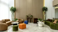 Qinghai Lake Linlan Lakeview Hotel - Parkplatz