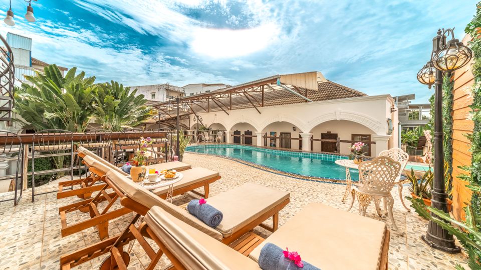 Mali Namphu Hotel