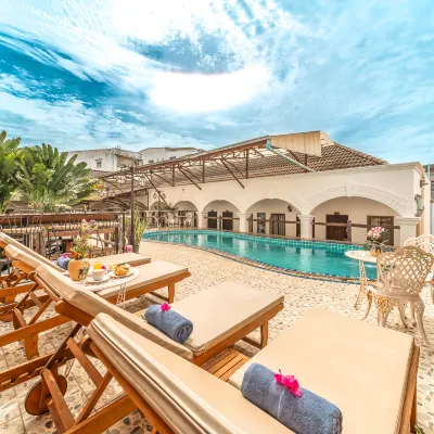 Mali Namphu Hotel Hotel in zona Tempio Si Muang