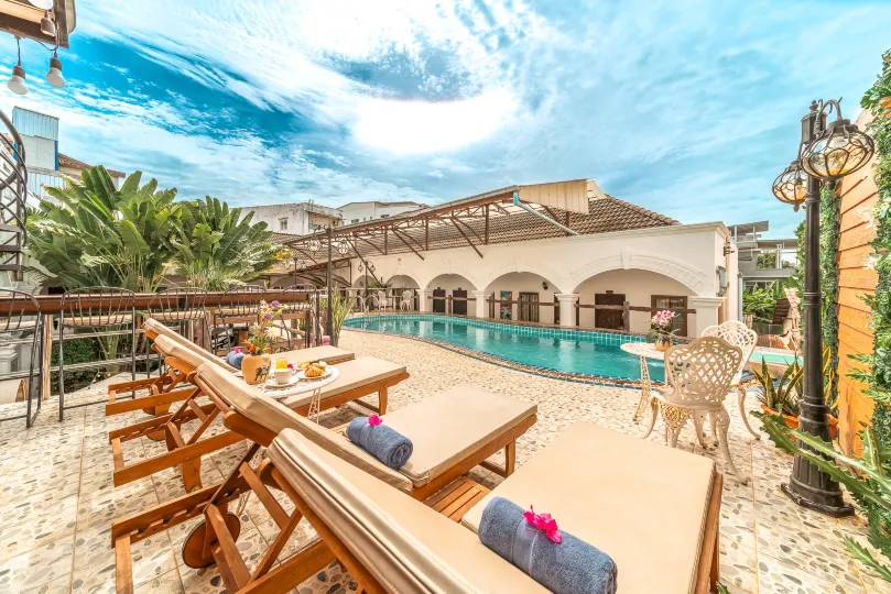 Mali Namphu Hotel