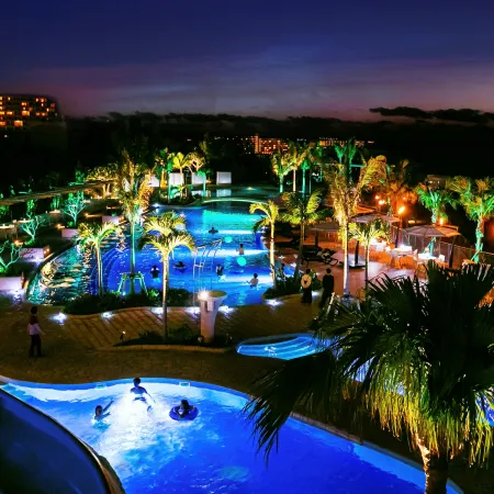 Oriental Hotel Okinawa Resort & Spa