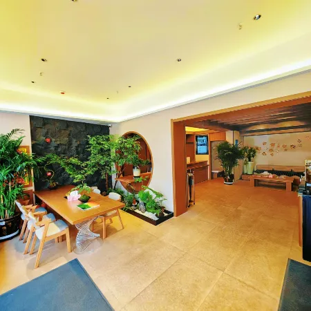 LanFeng Hotel