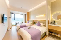 Zhihan River-view & Dam-view Homestay (Yichang Three Gorges Dam) - พร้อมระเบียง