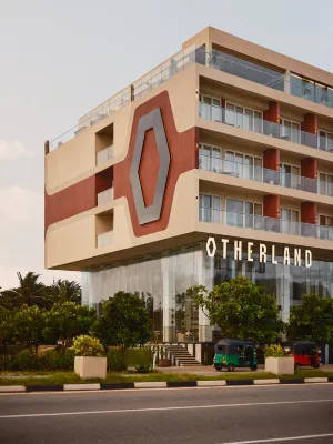 Otherland Galle - Mountain view