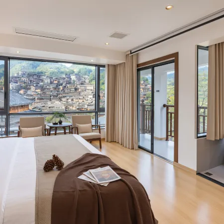 Shanheju View Homestay (Observation Deck Branch, Xijiang Qianhu Miao Village)