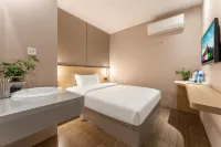 Bin Huilanting Hotel (Ma'anshan High-Speed Rail East Station) - parkir
