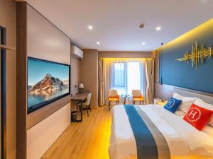 Heyue Hotel (Taiyuan Changfeng Business District Vientiane City Branch)