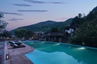 실릴리 히든 월드 베이산 빌라 리조트 - 인피니티 풀
