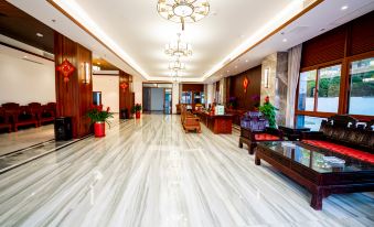 Wuzhishan Central Hotel