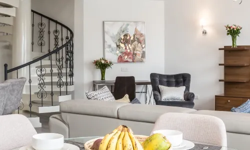 Yaya Hotel & Apartments