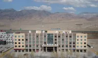 Dachaidan Juxinyuan Business Hotel Hoteles cerca de Emerald Lake