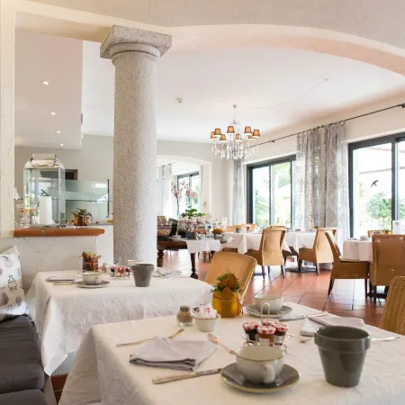 Boutique-Hotel Remorino, a Private Selection Hotel Отели в г. Минузио