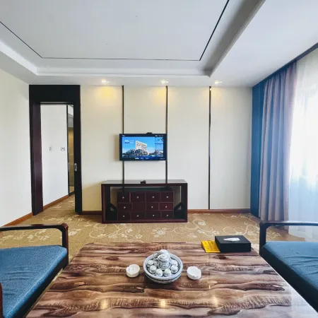 Mingzhao Hotel