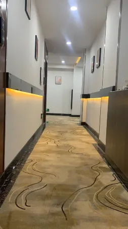 Lingyuan Huijia Express Hotel Отели в г. Линюань