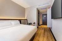 HanTing Hotel (Ordos Wanzheng Plaza)