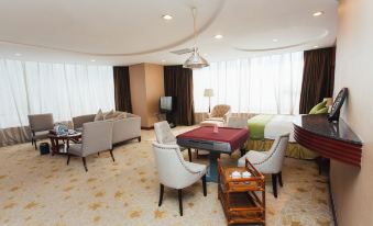 Jiatian International Hotel (Pingdingshan Wanda Plaza)