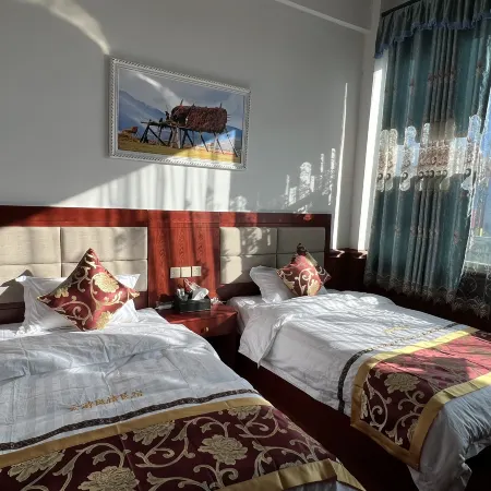 Litang Yunyou Stylish Homestay