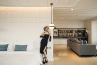 SYN Boutique Hotel Chiang Mai - parking