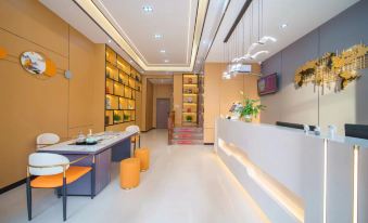 Weisidun Hotel (Zhanjiang Potou)