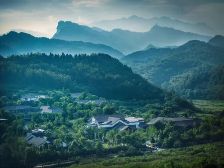 Mount Qingcheng Grand Hotel