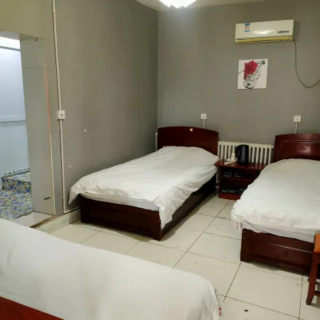 Gulja Jiangnan Hostel
