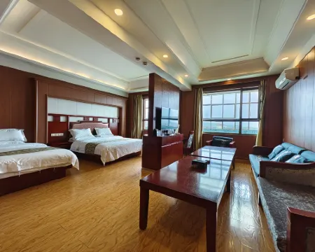 Maqu Lansang Hotel Hotels in Maqu