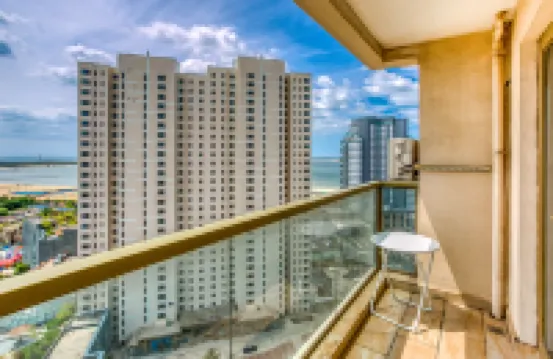 Xiaoyuer Seaview Homestay (Shanhai Square Magic Hot Spring Branch)