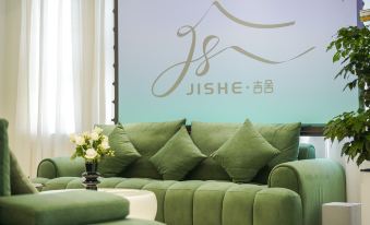 Xiangshan Shipu Jishe Homestay