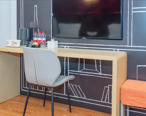 Ibis Hotel(Shanghai Xujiahui Jiaoda ) Photos