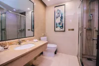 Grand Cloud View Hotel