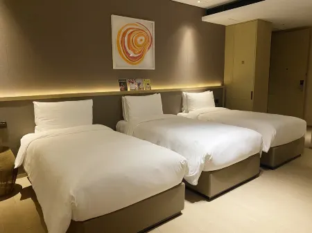 Novotel Shanghai Clover