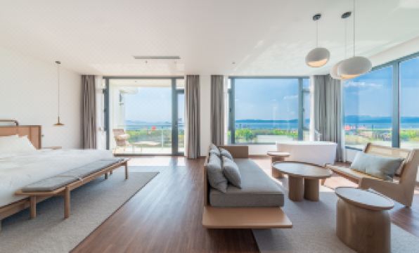 Suzhou ATE Akyi Resort (Taihu Dongshan Scenic Area)