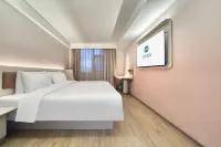 HanTing Hotel (Yiwu Airport Railway Station)