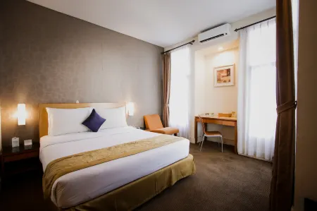 Serela Riau by Kagum Hotels Отели рядом с достопримечательностью «Musholla Gasibu Bandung»