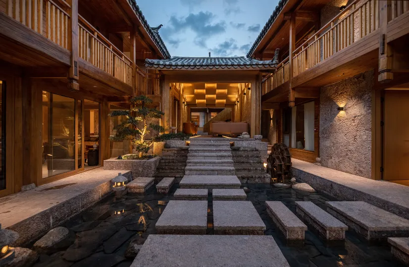 Yishi Yunkuan Ancient City Panoramic Homestay (Lijiang Ancient City Dashuiche Branch)