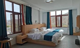 Kim Shetton Boutique Oxygen Hotel