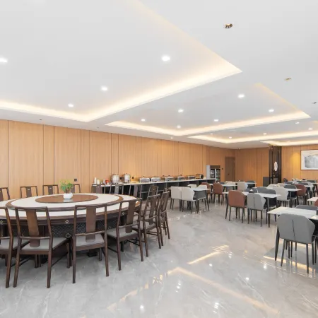 Non-Fanchengpin Hotel·(Gaoyang Business and Trade Street)