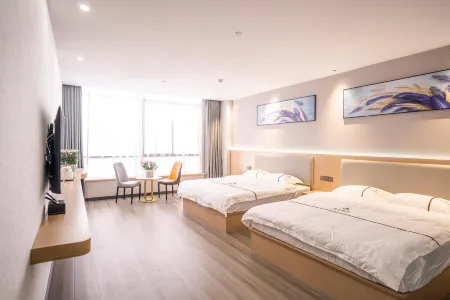 Qingyi Hotel (Hannan Yucai No.2 Small Store) Отели рядом с достопримечательностью «Hubei Land Resources Vocational College»