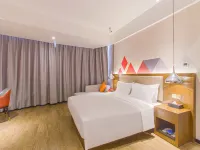 Borrman Hotel (Hezhou Lingfeng Plaza)