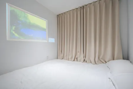 Lotus Tangyuese Homestay (Hengshan Road Branch)