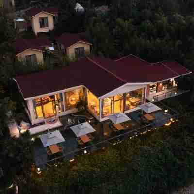 清伴·彩虹裏温泉酒店 Hotel Exterior