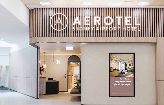 Aerotel Sydney - Inside International Terminal Airport