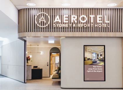 Aerotel Sydney - Inside International Terminal Airport