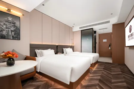 Luoyang Ancient City Liyin Hotel (Luoqi Ancient City, Cross Street)