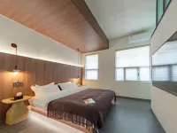 Floral Hotel · Wushi Hotel (Luoyi Ancient City Store)