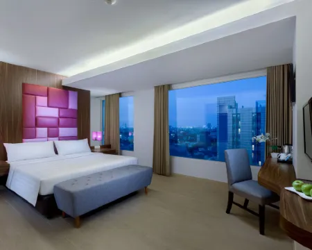 Quest Hotel Darmo - Surabaya by Aston Hotels in Tegalsari