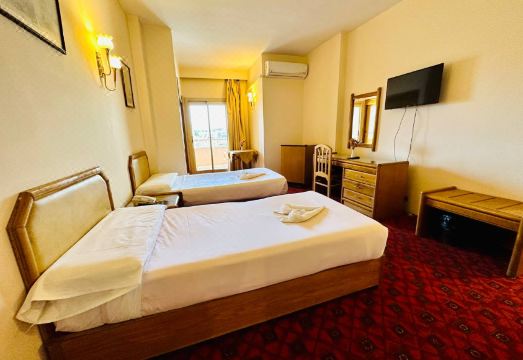 퀸즈 밸리 호텔 레스토랑 바 앤드 스파 룩소르