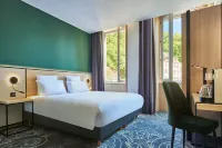Le Grand Hotel, the Originals Relais Hotels in Evaux-les-Bains