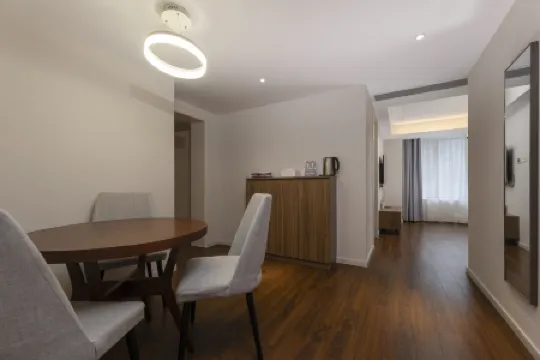 CitiGO HOUSE Senlan Zhouhai Road Metro Station Sunland Shanghai